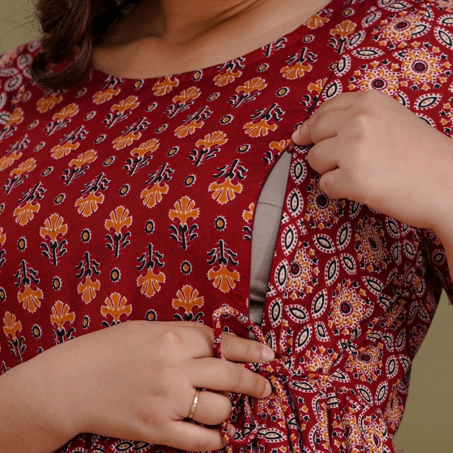 Kidmum™ Feeding Kurti Red Flawa